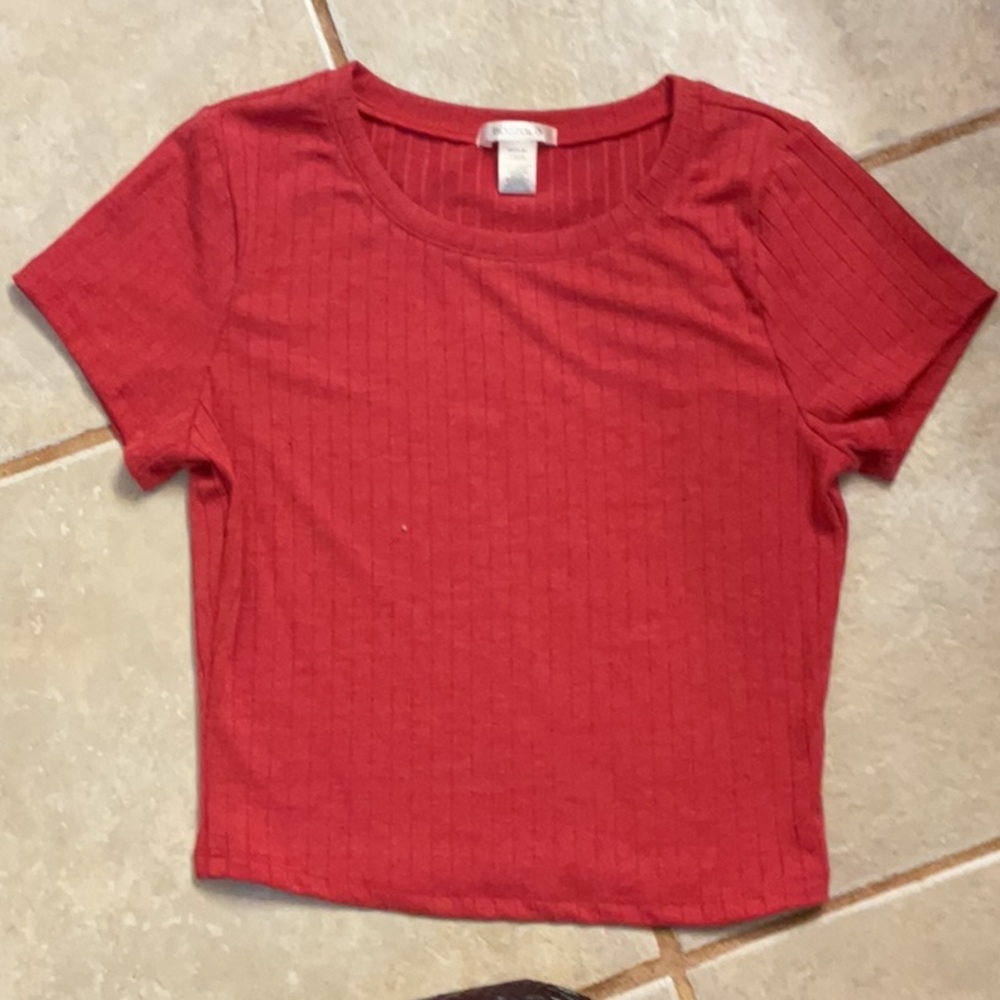 Bozzolo Red Ribbed Crop T-Shirt Short Sleeve